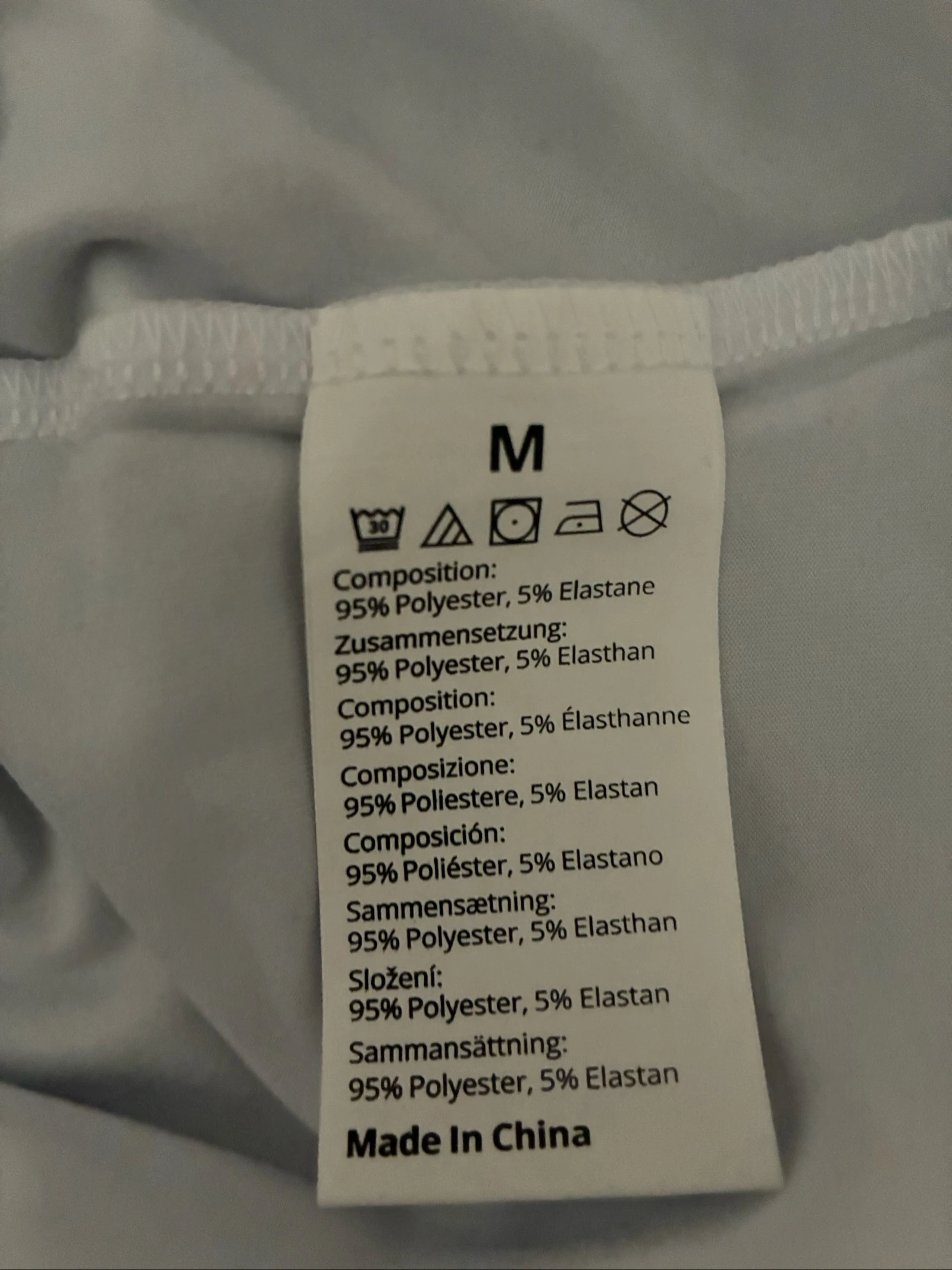 T-Shirt blanc et bleu Taille M  – photo 4